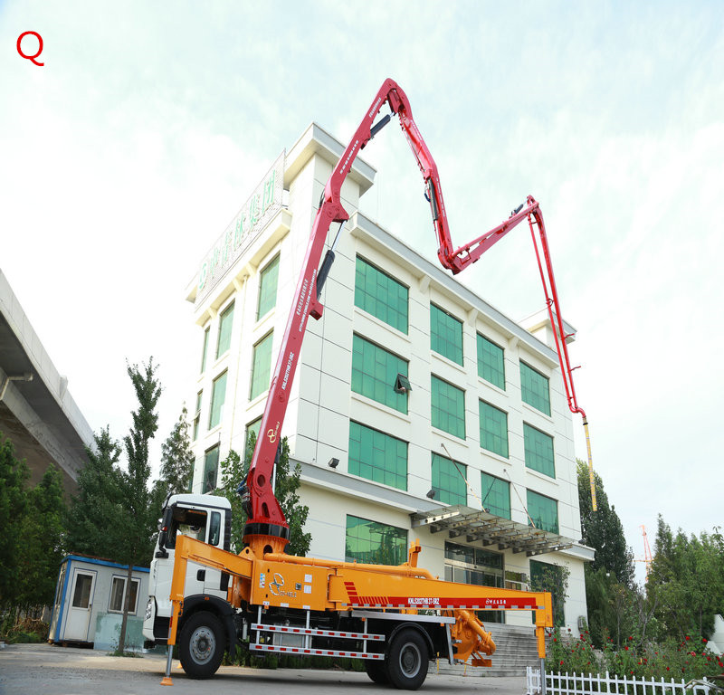 天泵，小型泵車，混凝土泵車、小型混凝土泵車