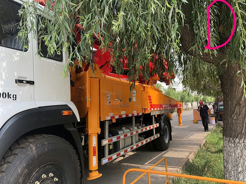 青島小型混凝土泵車價(jià)格 (2)